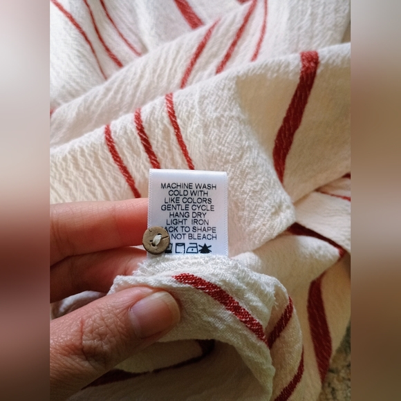 XiRENA | Scout Button Down Shirt | Burnt Cloud | Size S - Picture 5 of 7